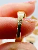 bague bombée centrée d'un diamant taille ancienne d'environ 0,18ct or 750 millième (18 ct) 5,74g