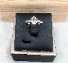 bague or centrée d'une aigue-marine épaulée de 2 petits diamants or 750 millième (18 ct) 1,74g