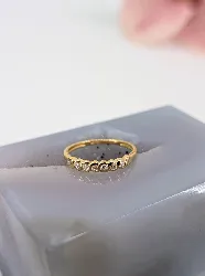bague demie alliance en or sertie de 7 oxydes or 750 millième (18 ct) 1,70g