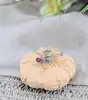 bague or blanc sertie de 3 pierres de couleur or 750 millième (18 ct) 1,57g