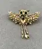 broche broche hibou blue pavé d'oxydes en métal doré t6,5 x 3,5 cm