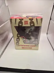 cult of the lamb - figurine attacking lamb 11 cm