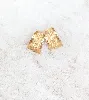 boucles d'oreilles demies créoles en or motif large or 750 millième (18 ct) 2,21g