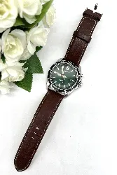 montre seiko kinetic automatique à remontage cinétique avec bracelet en cuir marron modèle 5m82-0be0