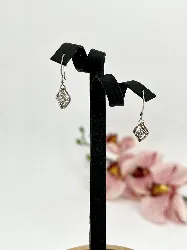 boucles d'oreilles en argent ornée d'un oxyde argent 925 millième (22 ct) 1g