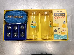 l'apéro pastis et pétanque. coffret avec 2 verres à pastis gradués, 1 jeu de 6 mini - boules et 1 livre de 30 recettes
