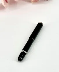 stylo plume montblanc heritage rouge et noir " baby "