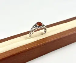 bague argent ornée d'une ambre t62 argent 925 millième (22 ct) 2,77g