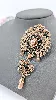broche style métaillon vintage métal couleur bronze ornée de perles et strass