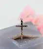 pendentif or croix limée or 750 millième (18 ct) 1,06g
