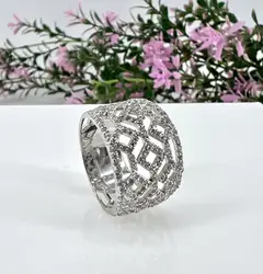 bague en argent avec oxydes de zirconium motifs t55 argent 925 millième (22 ct) 4,90g