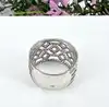bague en argent avec oxydes de zirconium motifs t55 argent 925 millième (22 ct) 4,90g