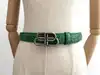 ceinture balenciaga en cuir embossé crocodile vert avec logo bb argenté vieilli taille 70
