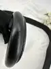 ceinture christian dior vintage en cuir noir avec boucle logo d argenté habillée de cuir, taille 85