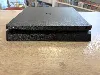 console sony playstation 4 ps4 slim 500go noire avec une manette