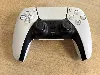 console sony ps5 digital edition avec une manette