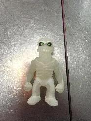 jouet monster flex squelette - figurine elastique