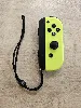 joycon nintendo switch droit (r) - jaune fluo - avec dragonne - manette switch