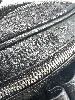 sac longchamp en cuir noir et détails argentés