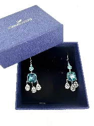 swarovski boucles d'oreilles chandelier en cristaux bleus et blancs