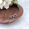 23045740 boucles d'oreilles puces motif rond avec oxydes bleu et blancs