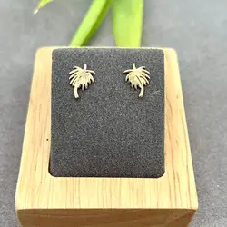 330509 boucles d'oreilles puces motif palmier