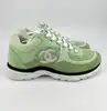 baskets chanel cc en suède et toile matelassé vert clair