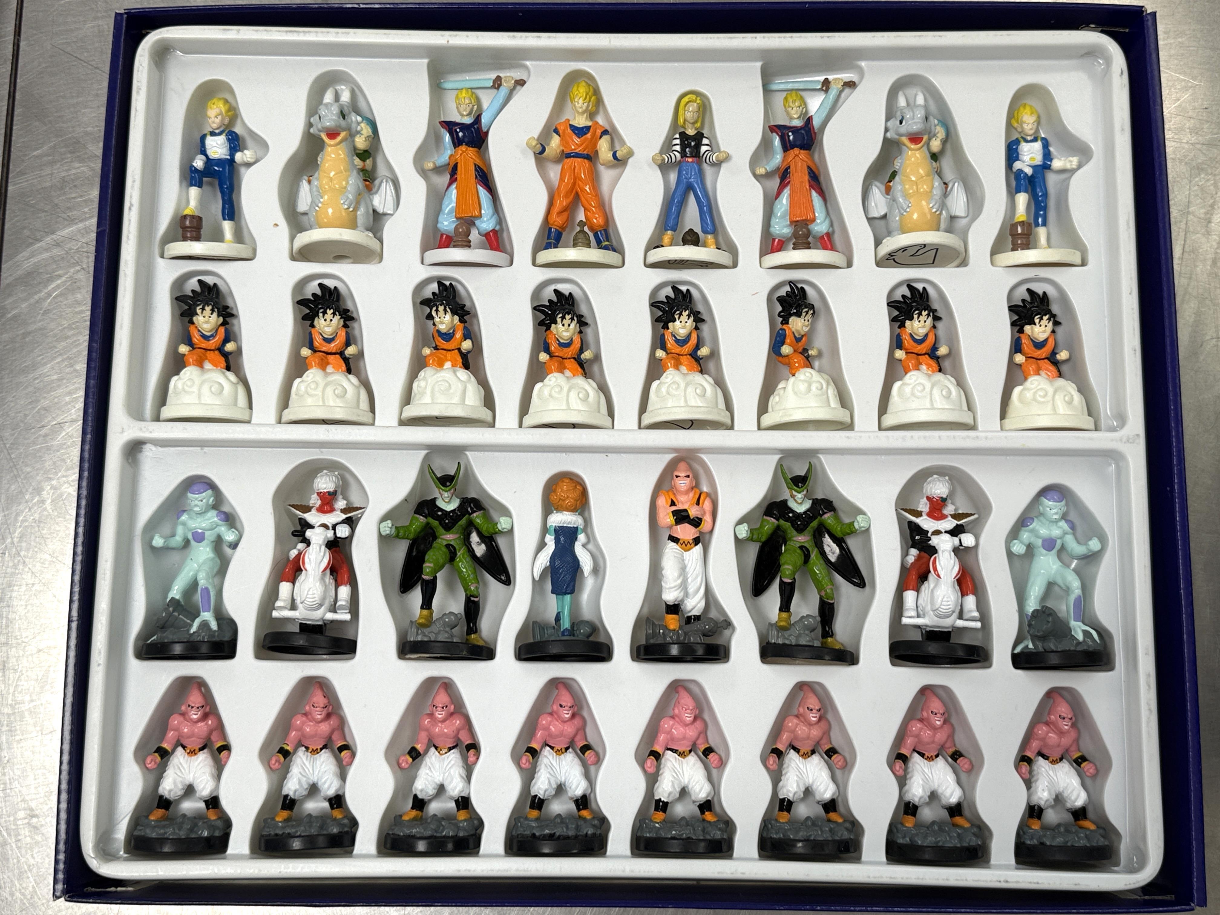 JEU D'ECHECS DRAGON BALL Z EDITION ATLAS Avec classeur