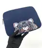 pochette / etui kenzo paris bleu marine broderie tigre