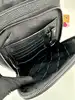 saccoche lancel en cuir noir avec bandoulière