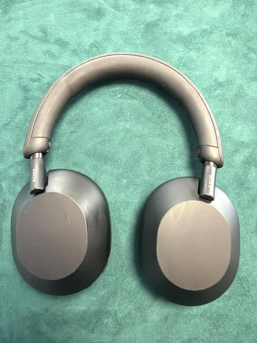 Sony WH - 1000XM5 - Casque audio Bluetooth à réduction de bruit