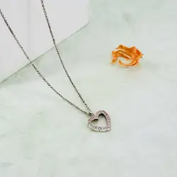 thomas sabo collier avec pendentif coeur orné de strass argent 925 millième (22 ct) 4,99g