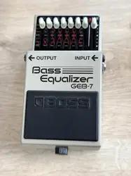 boss geb - 7 - egaliseur graphique 7 bandes pour basse