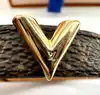 bracelet louis vuitton essential v en toile monogtam à finition métal doré