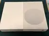 console microsoft xbox one s 1to blanche avec une manette