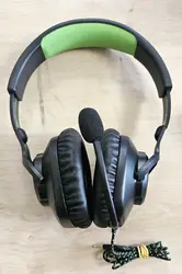 jbl quantum 100x casque avec fil arceau gaming noir
