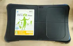 nintendo wii balance board noire avec wii fit plus