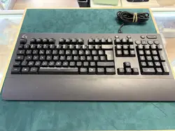 peripheriques logitech clavier g213 prodigy