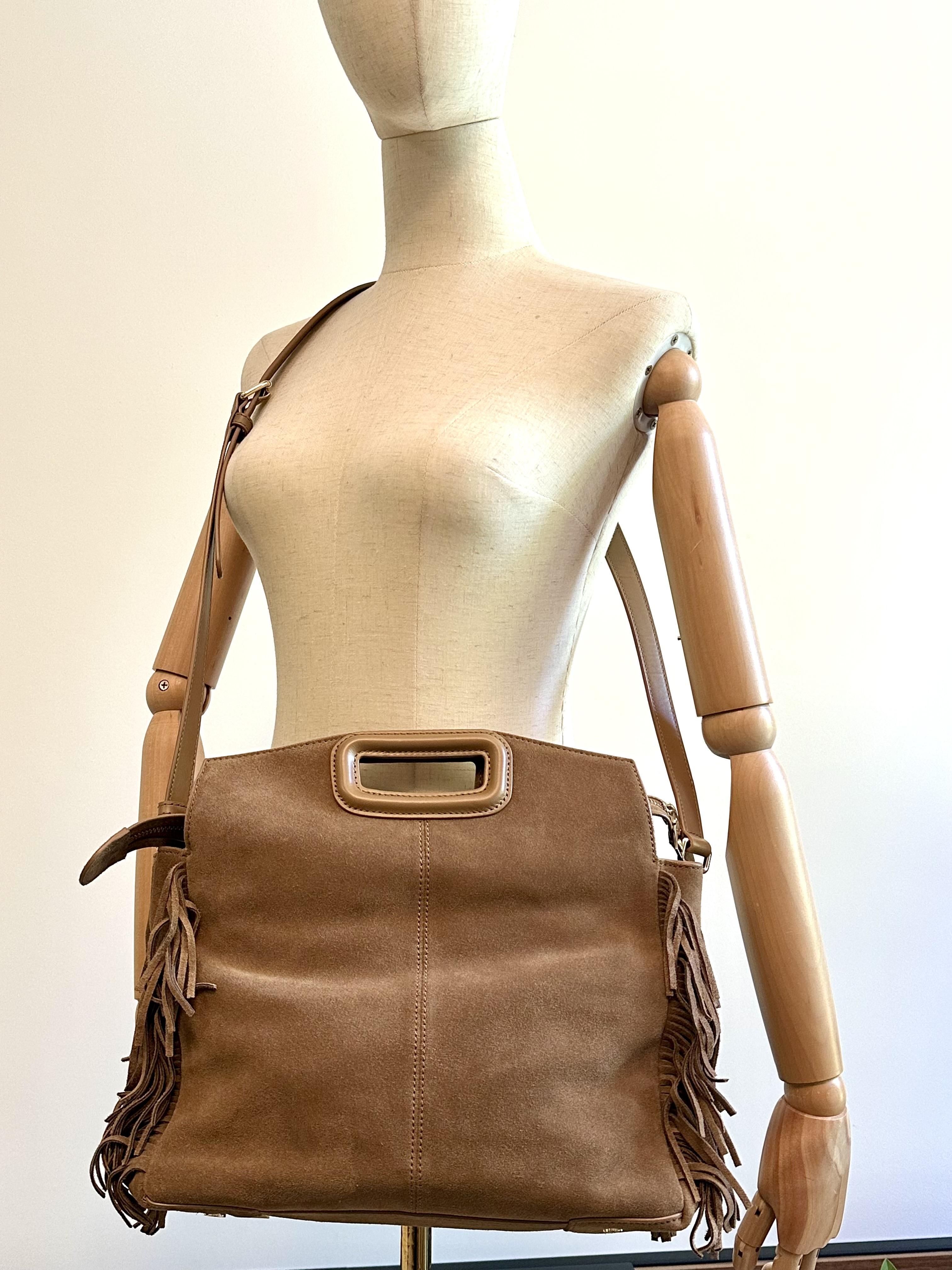 Sac Maje Miss M à franges en cuir suédé couleur camel  moyen modèle 