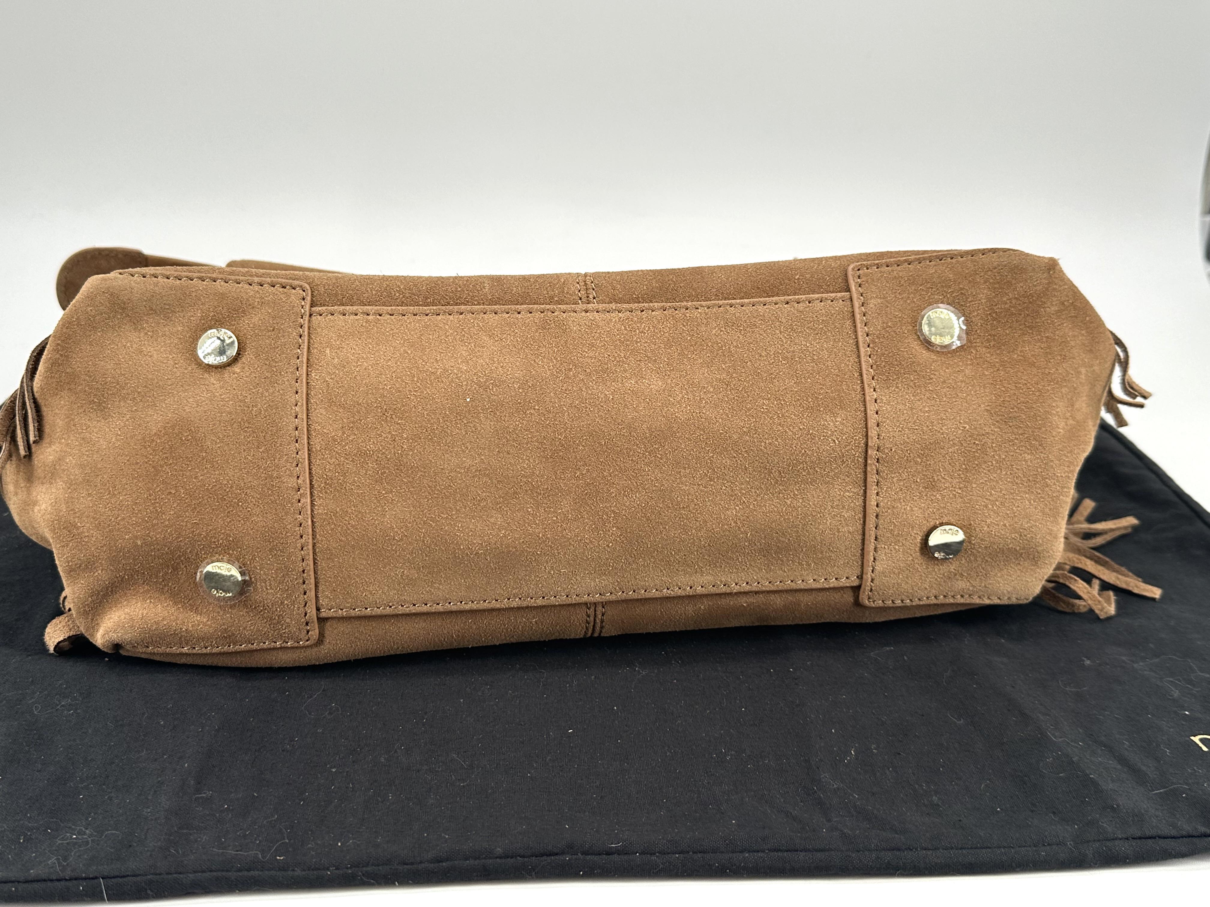 Sac Maje Miss M à franges en cuir suédé couleur camel  moyen modèle 