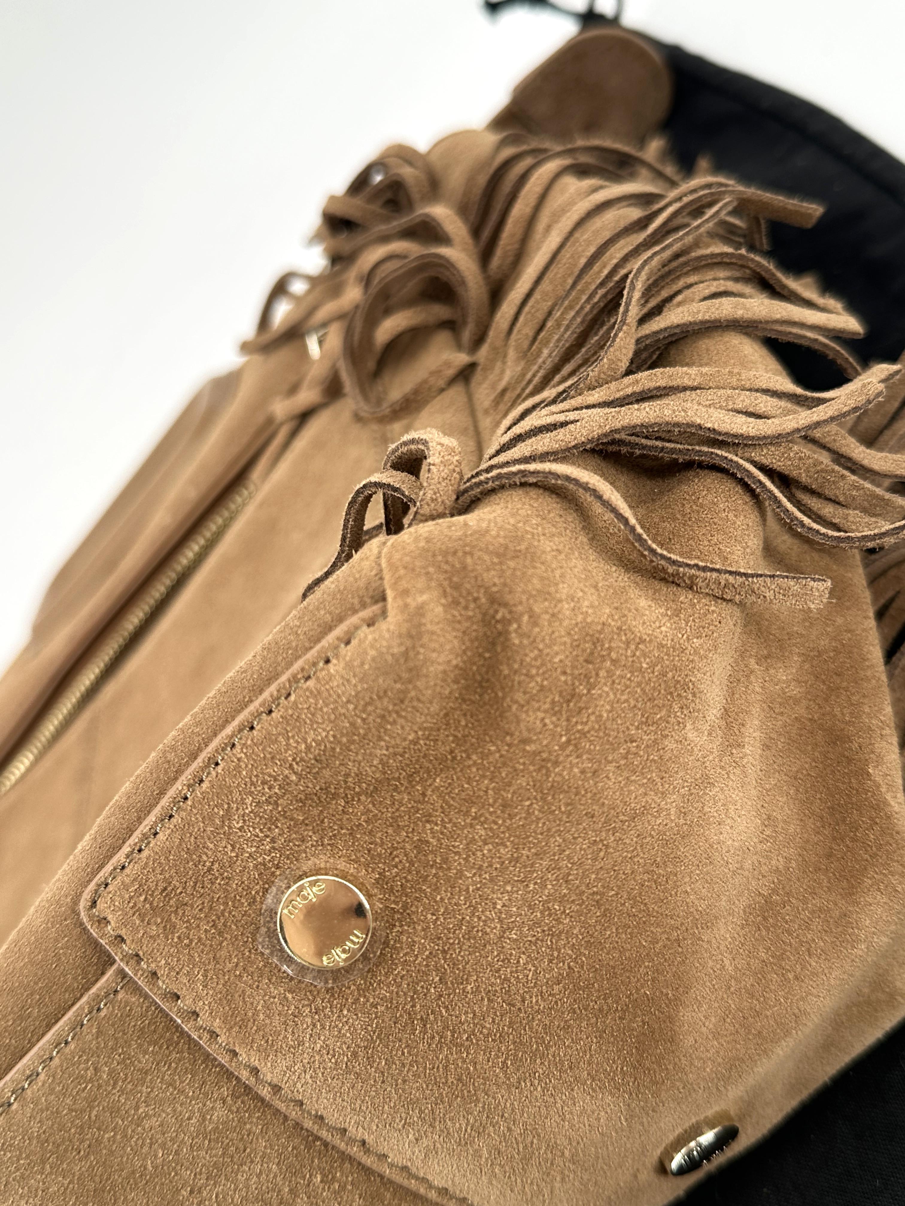 Sac Maje Miss M à franges en cuir suédé couleur camel  moyen modèle 