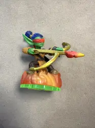 figurine jouet skylanders  - l'archer elfe flameslinger - spyro's adventure