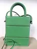 sac azzurra gronchi en cuir lisse vert avec bandoulière