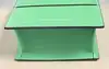 sac azzurra gronchi en cuir lisse vert avec bandoulière
