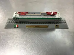 train miniature 1/160 delprado e 402 b italy - gris blanc vert