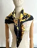 foulard / carré 90 hermès proues en soie avec d'un ton dominant noir