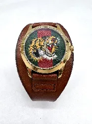 montre gucci le marché des merveilles avec bracelet en cuir