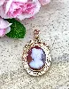 pendentif/broche camée orange en or rose surmonté d'une petite demie perle or 750 millième (18 ct) 16,36g
