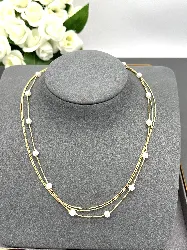 31223145 collier triple chaîne au motif maille serpent, agrémenté de perles synthétiques acier pvd doré l 43-48 cm