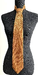 cravate ermenegildo zegna 100% soie tissage relief ambre orangé avec petits motifs floraux bordeaux